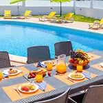 Abel By Algarve Vacation Villa *