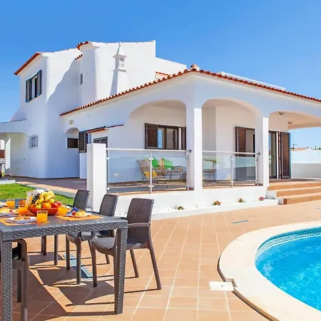 Abel - Espacosa Com Bbq E Piscina Em Villa *