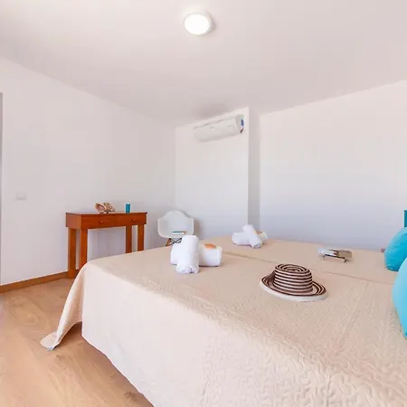 Villa Abel - Espacosa Com Bbq E Piscina Em *